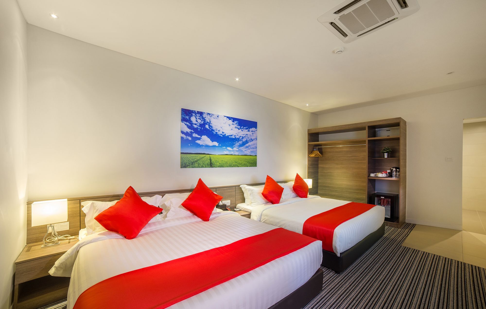 Riccarton Capsule Hotel Kuala Lumpur Exterior foto
