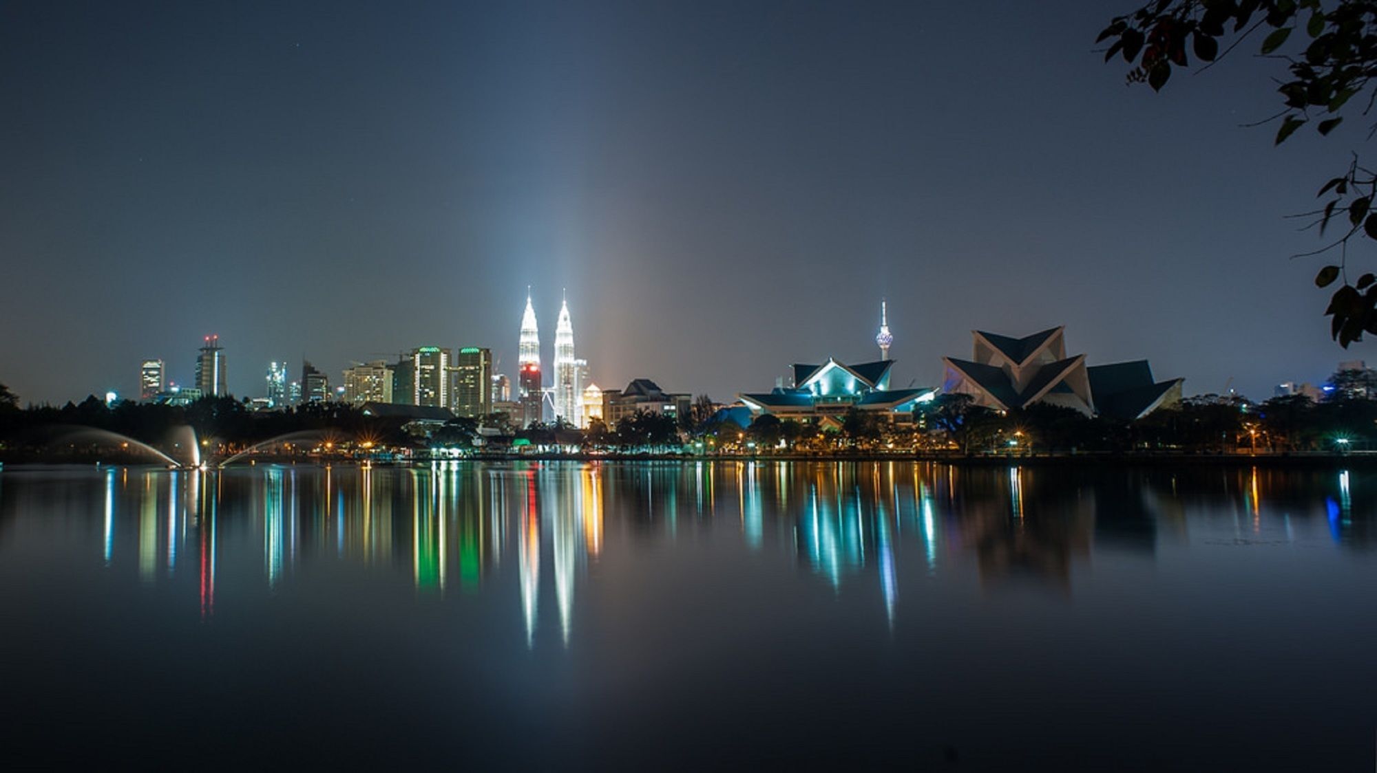 Riccarton Capsule Hotel Kuala Lumpur Exterior foto